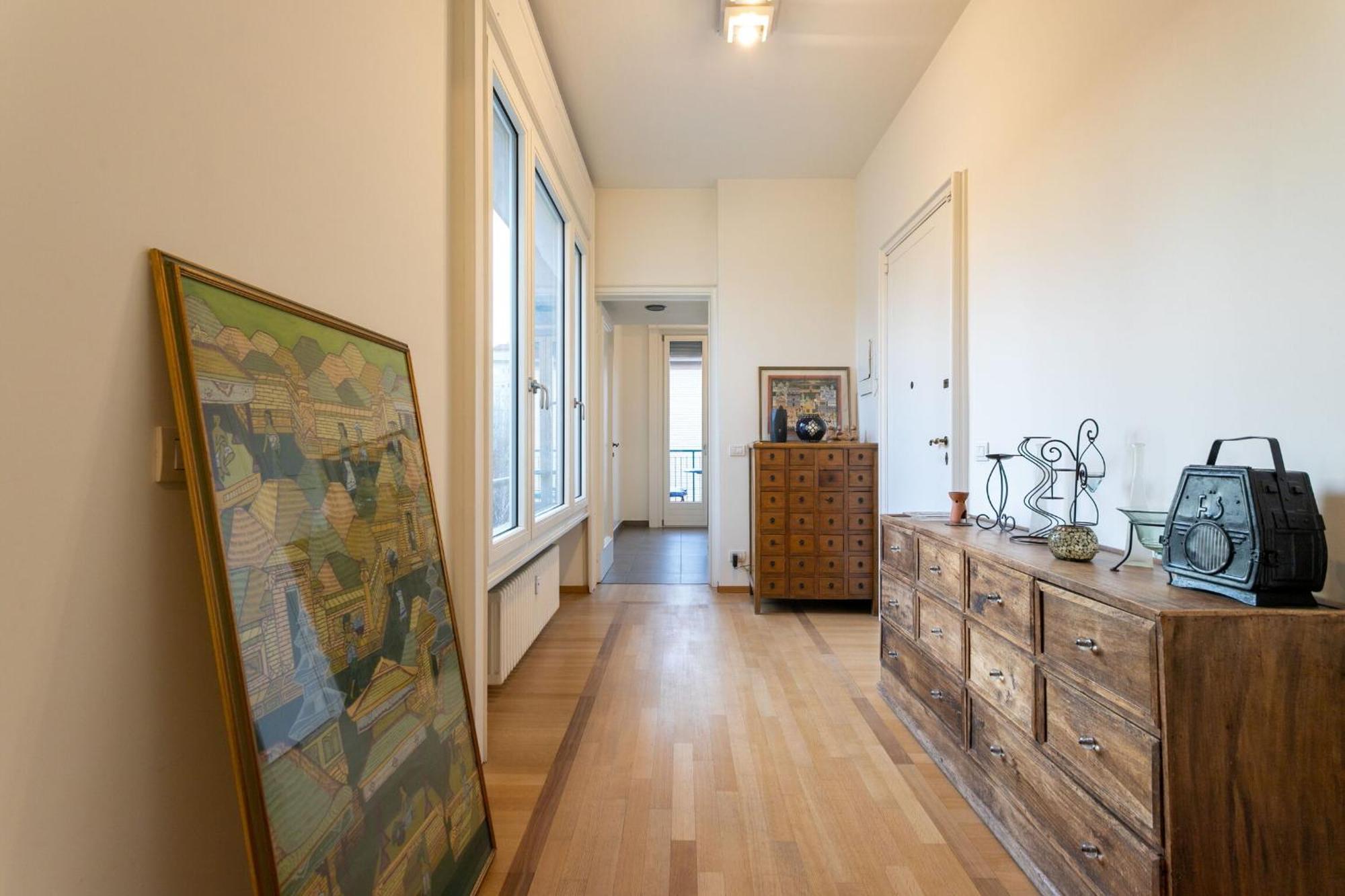 Serra 2br With Terrace By Halldis * Mailand